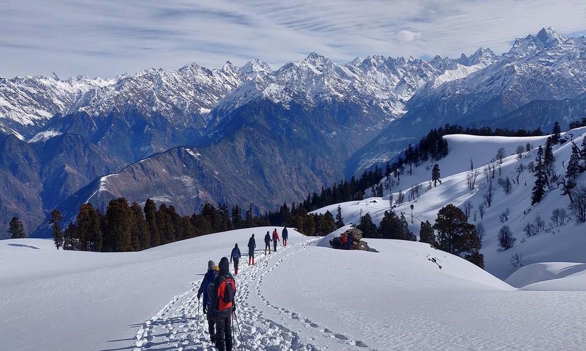 Uttarakhand Trek Package - Kedarkantha, Valley of Flowers trek